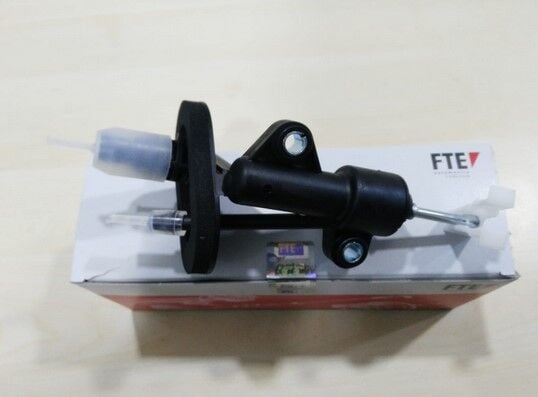 DEBRİYAJ ÜST MERKEZ FİAT LİNEA