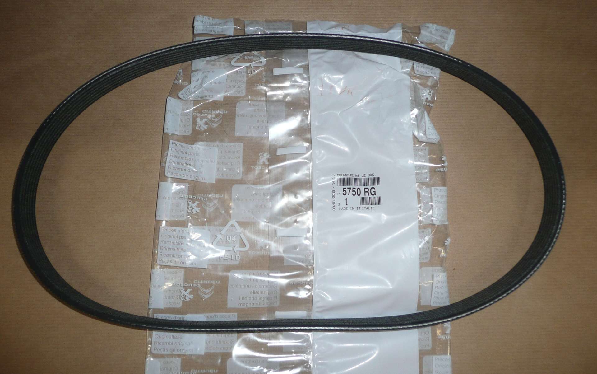 ALTERNATÖR KAYIŞI 6PK906