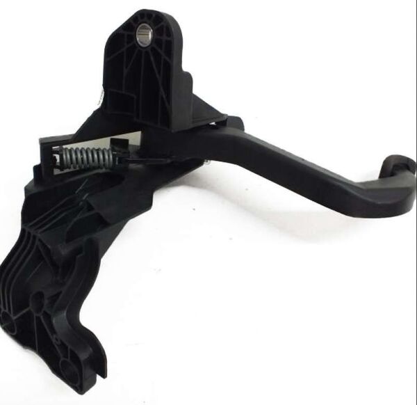 DEBRİYAJ PEDALI KOMPLE RENAULT MASTER 3