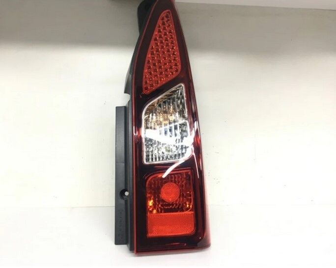 ARKA STOP SAĞ LEDLİ PEUGEOT PARTNER TEPE