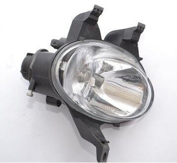 ÖN SİS FARI SAĞ PEUGEOT 206