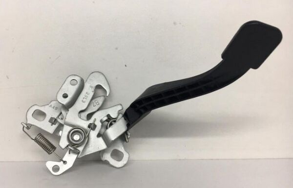 MOTOR KAPUT AÇMA PLASTİĞİ PEUGEOT 301